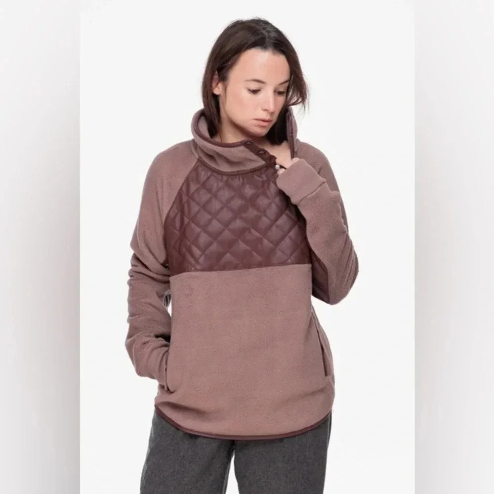 Abercrombie & Fitch A-Symmetrical Snap-Up Fleece